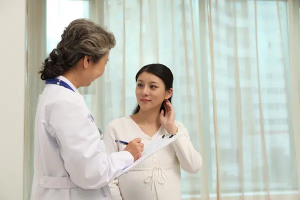[Tư vấn] Mẹ bầu cần lưu ý gì mùa dịch Covid?