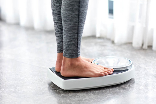 Giảm cân là 1 trong những dấu hiệu cảnh báo ung thư sớm