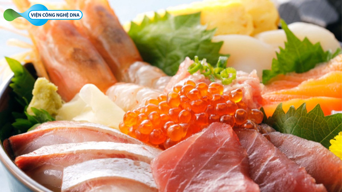 Cần lưu ý những gì để tránh sảy thai những tháng đầu 10 Sử dụng thực phẩm chưa chín cũng có thể dẫn đến sảy thai