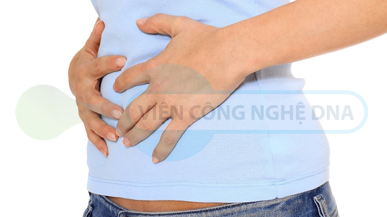 Chướng bụng, cảm giác đi ngoài không hết phân là dấu hiệu điển hình của bệnh ung thư đại trực tràng