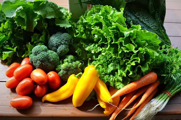 Rau xanh, củ quả giàu chất xơ rất tốt cho sức khỏe
