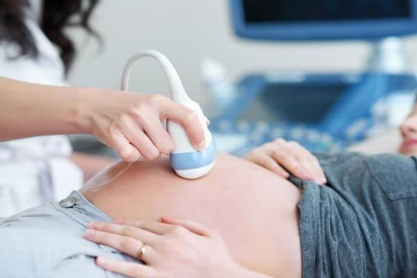 Siêu âm để theo dõi thai nhi và phát hiện các bất thường hình thái khác