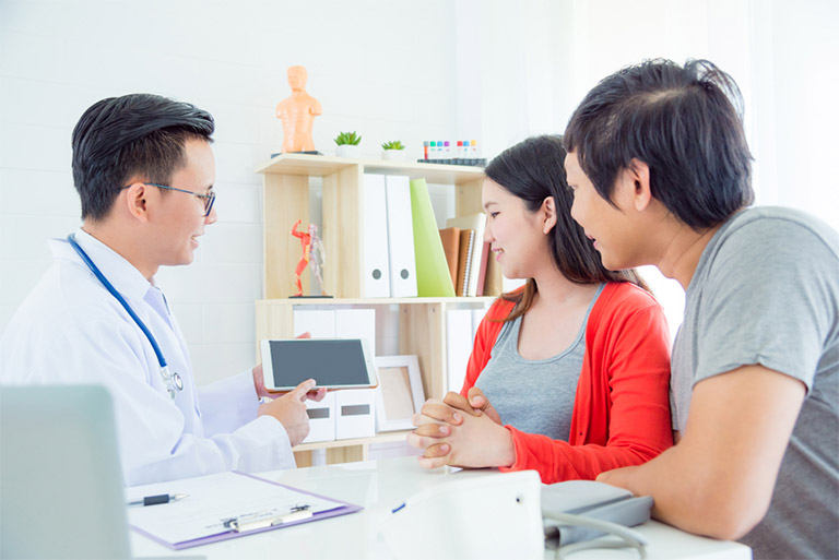 Nên tầm soát trước sinh để xác định có mang gen bệnh di truyền hay không